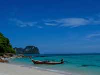 🏝️ เกาะไม้ไผ่