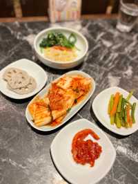 韓國居酒屋餐廳：精緻食物，口碑佳