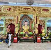 keen to see Burmese Buddhist temple in Penang