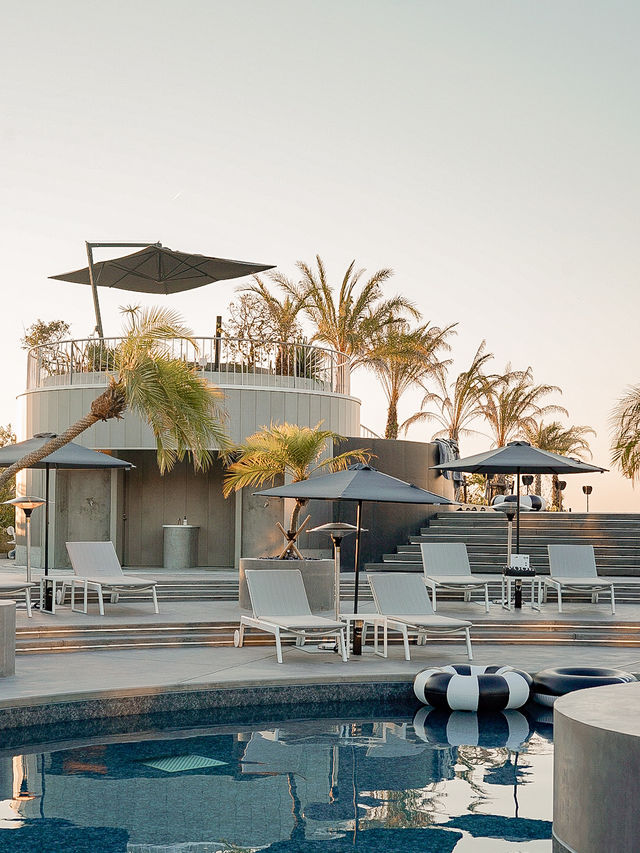 📍BOTANICAL POOL CLUB