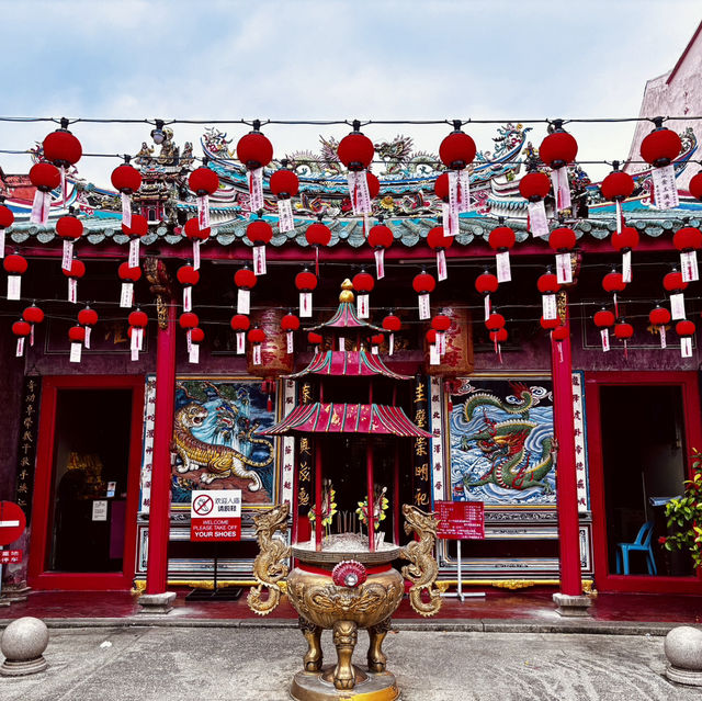 **Exploring Kuching: A Journey Through Its Ancient Heritage**