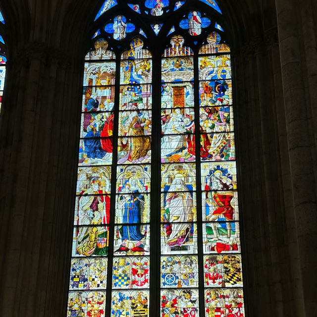 國王學院禮拜堂：壯麗與歷史 ⛪✨