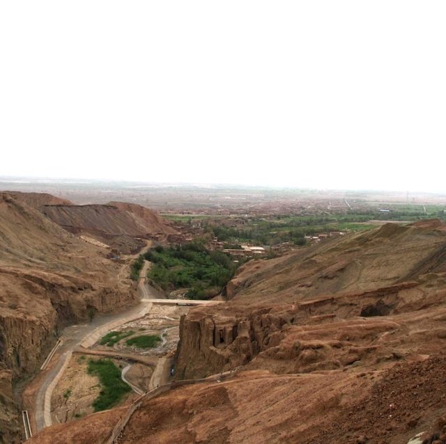 Tuyuk Valley, Xinjiang's Cultural Oasis in the Desert