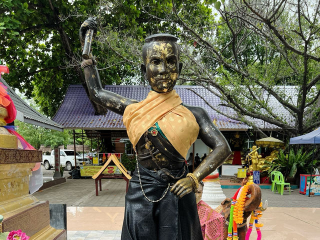 เจดีย์บรรจุอัฐิ ท้าวสุรนารี