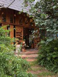 BaanKhaoFae Farm Eatery & Coffee 🏠🪵☕️🍃🌾 