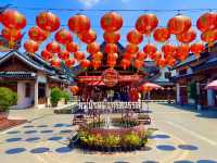หมู่บ้านมังกรสวรรค์ สุพรรณบุรี