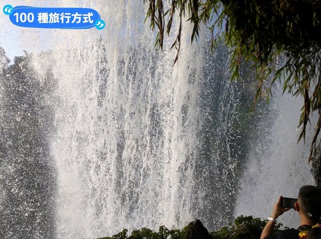 貴州黃果樹瀑布，現實版的西遊紀水簾洞