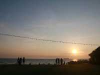 มาคาเฟ่ริมทะเล Skoop Beach cafe 
