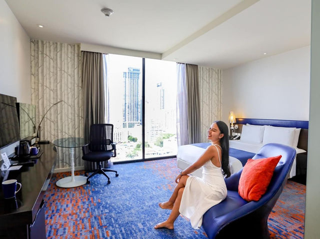 Holiday Inn Express Bangkok Siam ที่พักติด BTS 