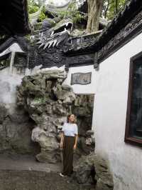 Exploring the Enchanting Yu Gardens: A Morning of Serenity in Shanghai 