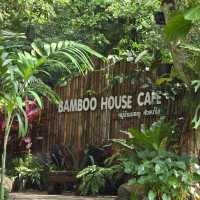 Bamboo House Cafe' ห้วยน้ำใส สวนผึ้ง