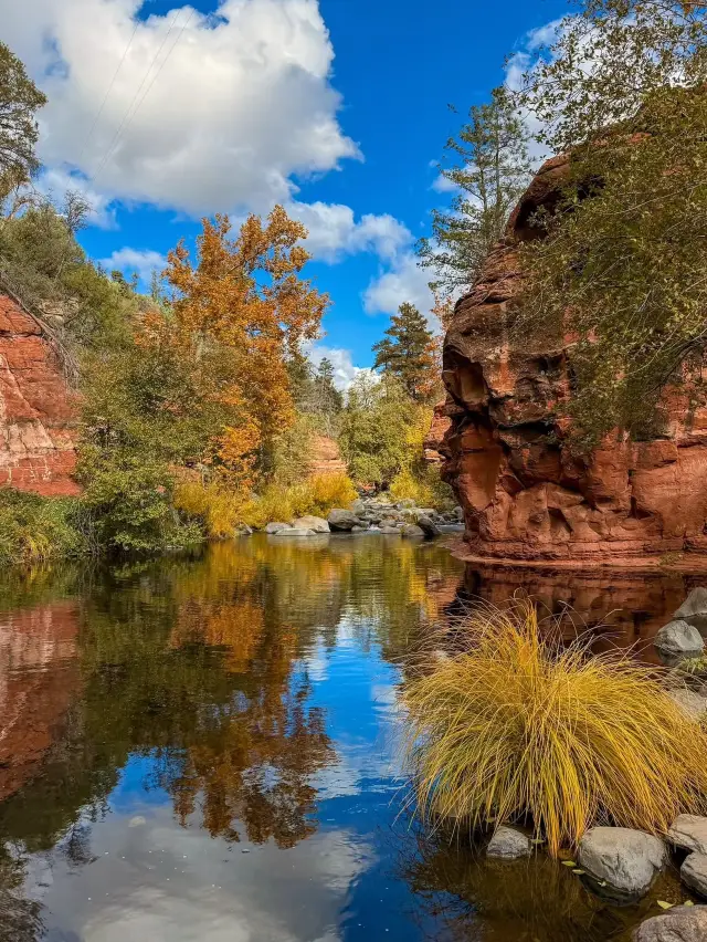 追逐奧克里克峽谷的瀑布，塞多納