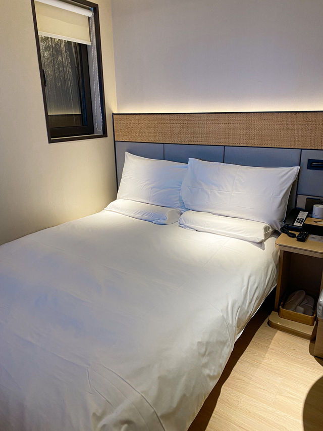Comfortable and Cozy Stay in Ji Hotel, Shanghai