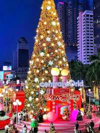 A Whimsical Christmas at Central World: A Labubu Wonderland
