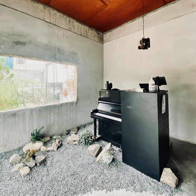 Keijometo: A Chic Industrial-themed Cafe in Johor Bahru