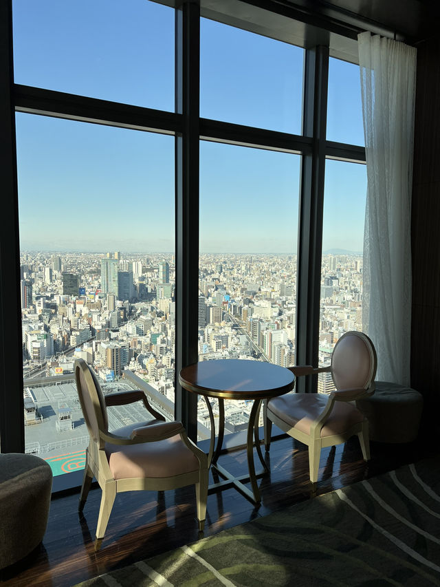 A Special Birthday Celebration at Mandarin Oriental Tokyo🥂