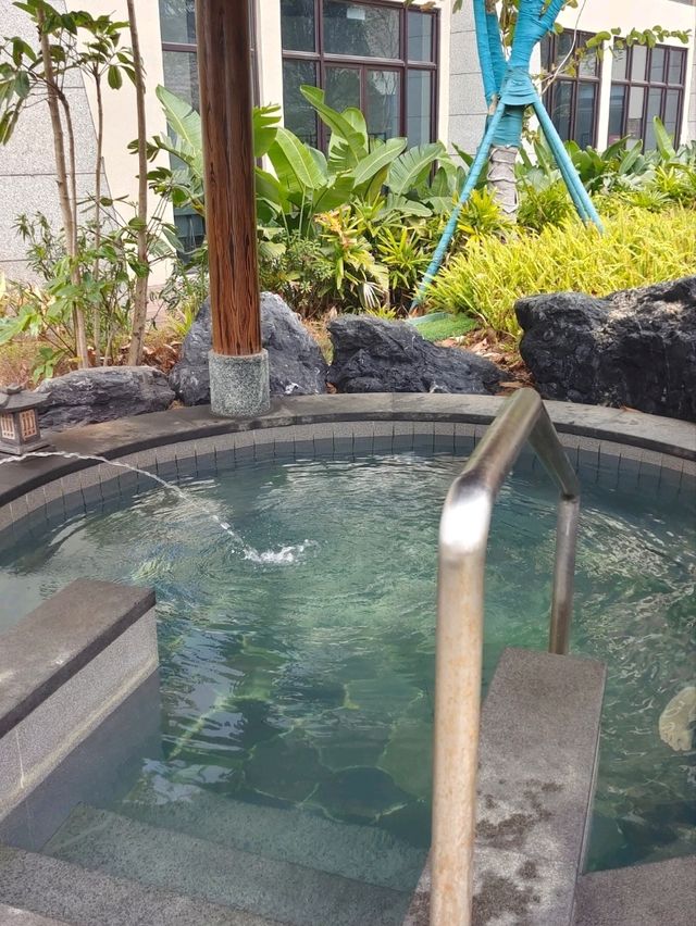 花蛤小鎮海水溫泉