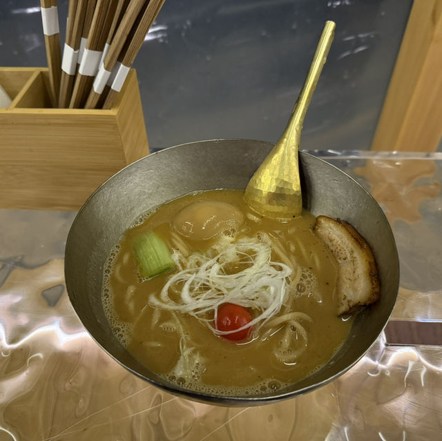 二世谷好吃日式拉麵 abude
