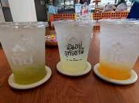 คาเฟ่ขนมไทย สไตล์โฮมมี่ เหมือนมาบ้านเพื่อน