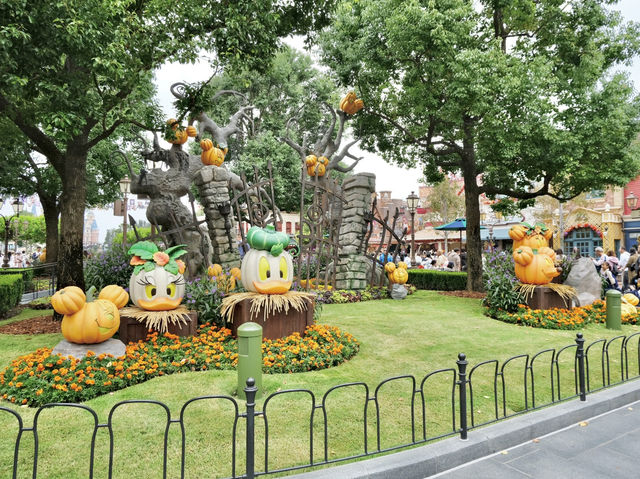 What to not miss when visiting SHANGHAI DISNEYLAND 🏰✨