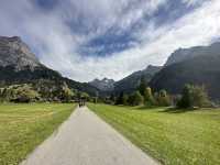 Hiking to Oeschinensee: Switzerland’s Hidden Alpine Paradise