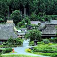 หมู่บ้านชนบท Kayabuki no Sato 