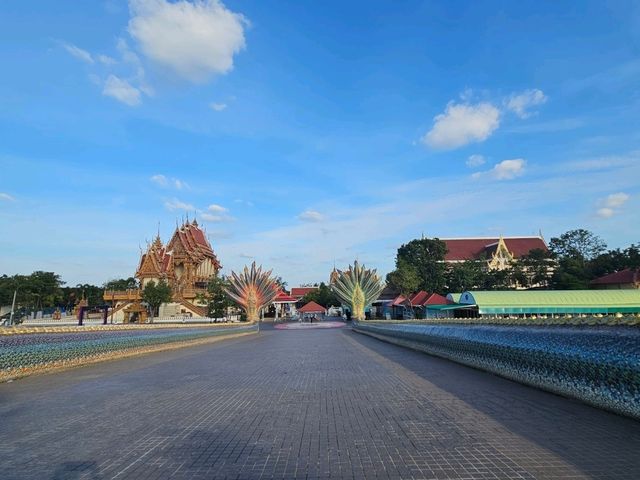 ณ  วัดบ้านไร่  หลวงพ่อคูณ