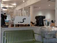 CAFE Dot.S | Okazaki Kyoto  คาเฟ่มินิมอลแสนน่ารัก
