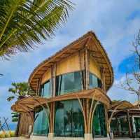 ร้านอาหารและคาเฟ่ ริมทะเลขนอม