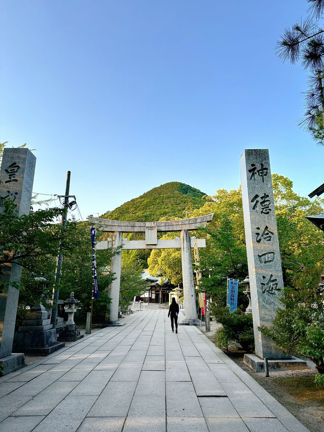 福岡宮地嶽神社「光之道」🌅 被夕陽點亮的參道✨嵐也來拍廣告的浪漫絕景⛩️