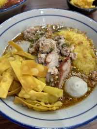“บ้านเกี๊ยว” ก๋วยเตี๋ยวฮ่องกงร้านดังเมืองชลบุรี 