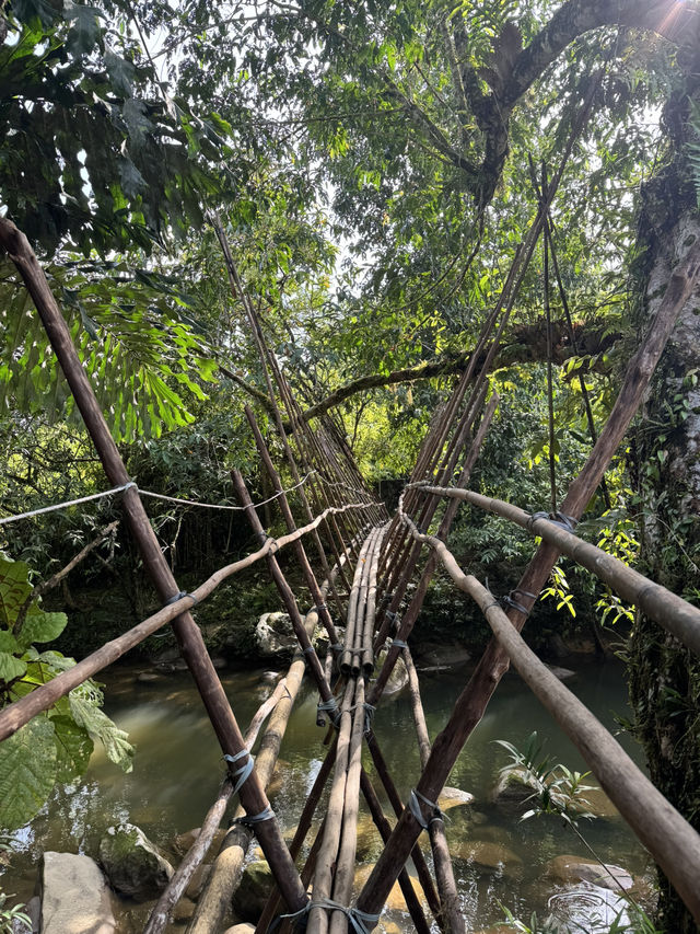SARAWAK HAS MAGICAL WATERFALLS 
