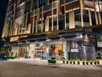 "Urban Simplicity with a Touch of Marriott Comfort"