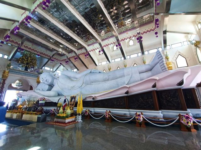 ไหว้พระนอน ที่สัดป่าภูก้อน อุดรธานี