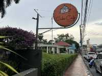 ไปกินเค้กอร่อยๆที่ cake cafe