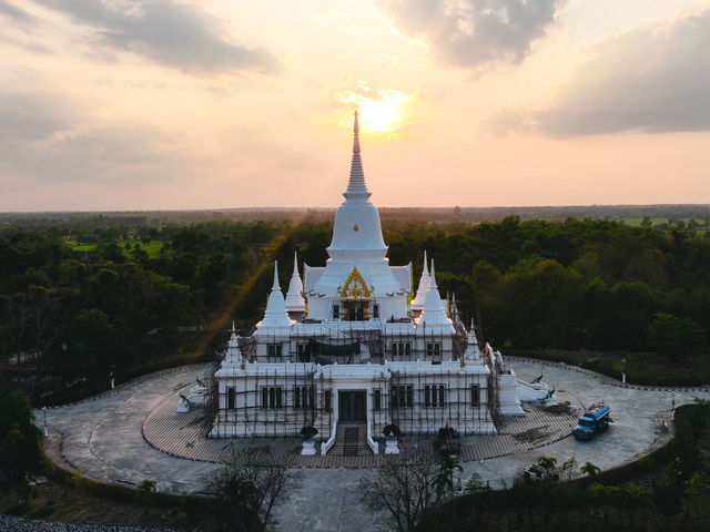 พระบรมธาตุเจดีย์ศรีมงคล