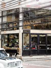 Beans ร้านกาแฟสุดชิค กับสาขาใหม่ที่ย่านทรงวาด 