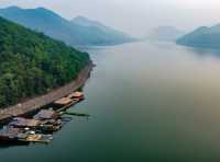 ที่พักสุดชิลในเมืองกาญจน์ Sweet Home Floating