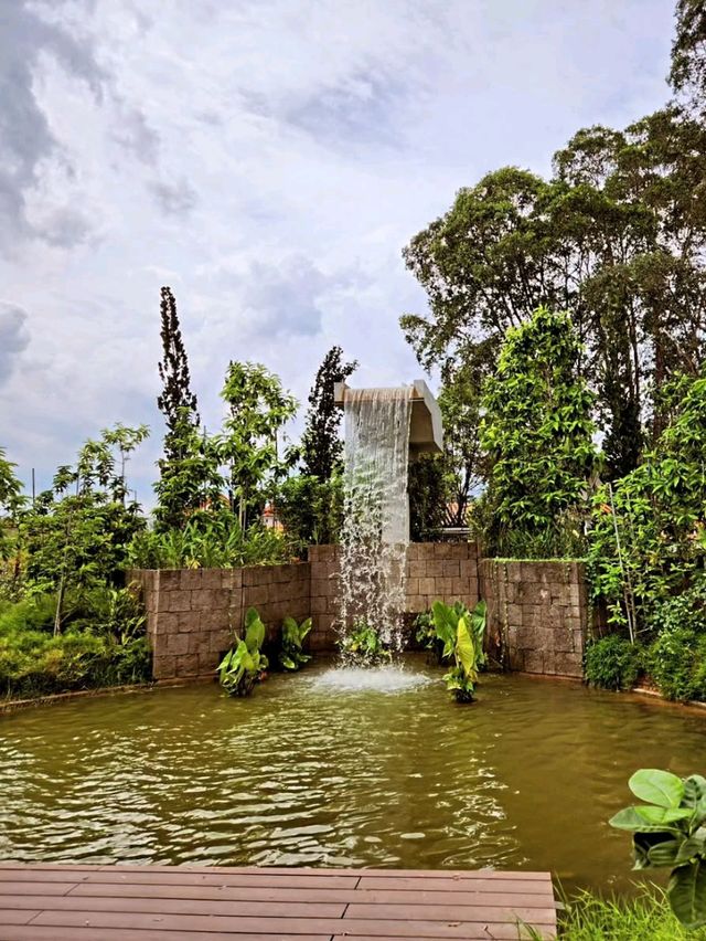 🏯🌸 Chinese Garden Singapore – A Peaceful Escape You’ll Love! 🌳✨