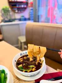 想食經典台灣牛肉麵🇼🇸🍜，一定唔少得這家！