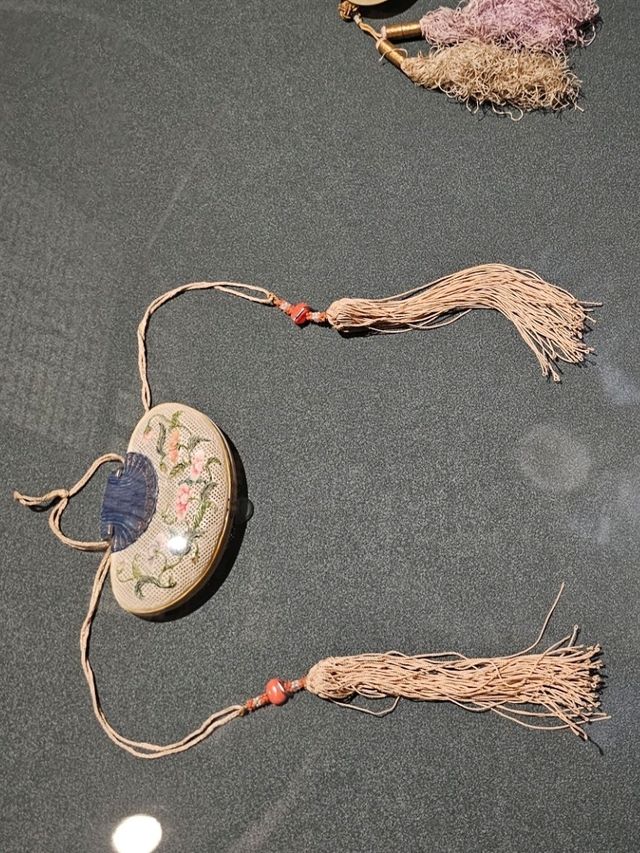 台北故宮特展〔看得見的紅樓夢〕，穿越貴族精緻生活💎📖
