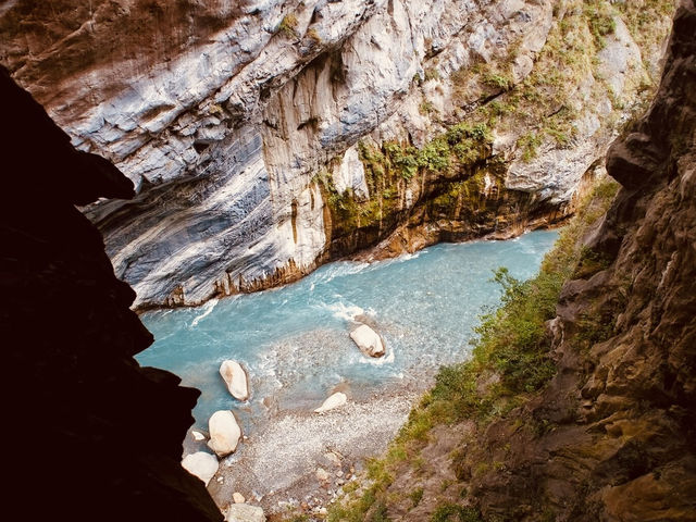 Taroko Gorge Summer Adventure: A Solo Traveler’s Epic Escape