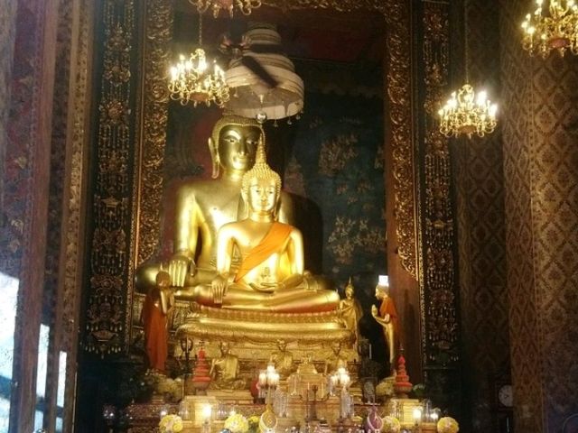 ไหว้พระ..วัดบวรนิเวศวิหสร