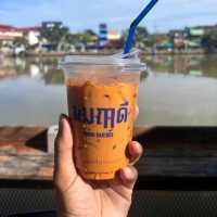 นมฤๅดี-Nomruedee ร้านริมน้ำปัตตานี