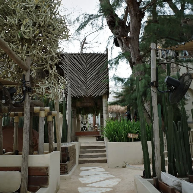 Glass House BOHO 