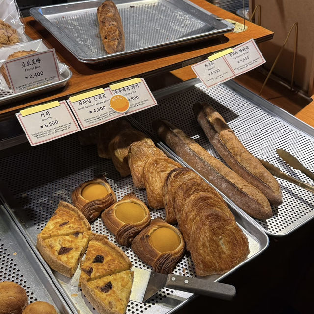 Heirloom Bread & Craft Coffee – My Visit to Fritz Coffee, Seoul (Dohwa & Wonseo branches)