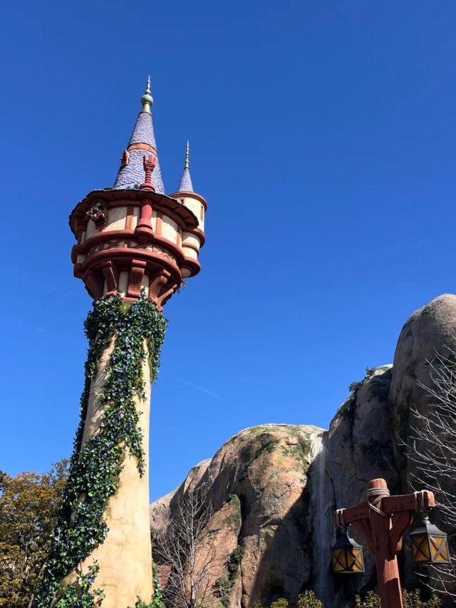Why Tokyo DisneySea Is the Best Theme Park on Earth