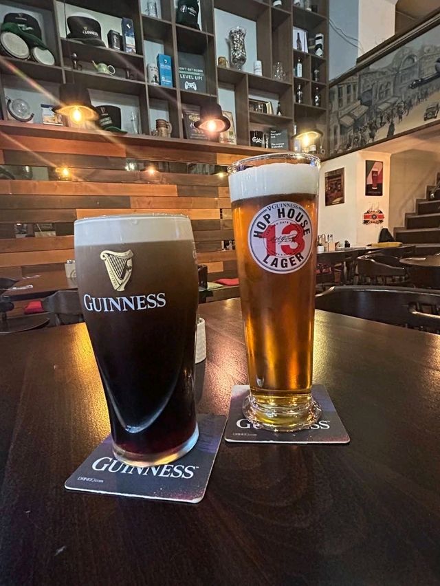 Boulevard Pub