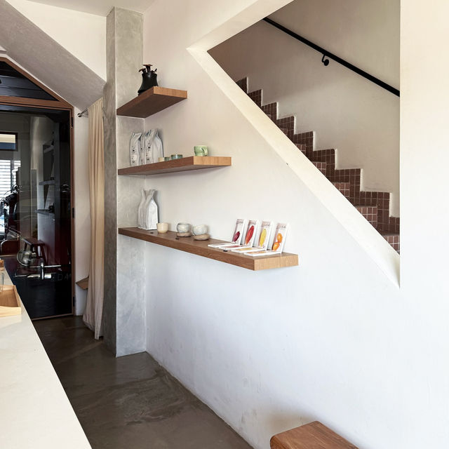 Noto Cafe & Bakery