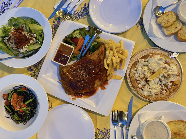 The Bluesky Restaurant 